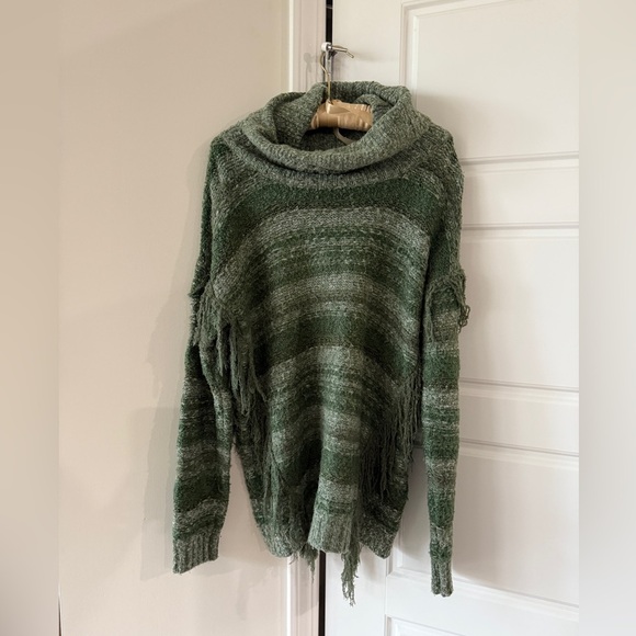 Kensie Boho Green Oversized Fringe Sweater Cozy Relaxed Striped Cabincore - Picture 9 of 9